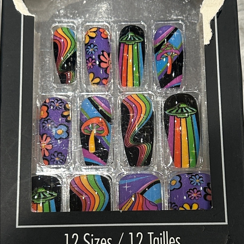 Spencer's Psychedelic Rainbow Press-On Nails set of 24 w/ glue new in box